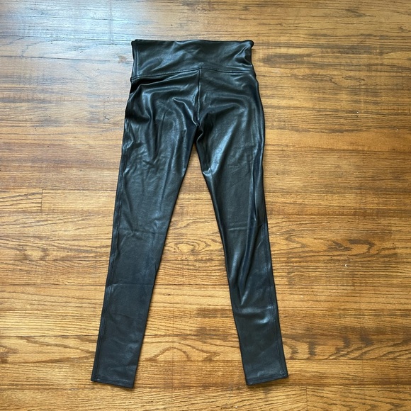 Spanx Faux Leather Leggings - Picture 6 of 9